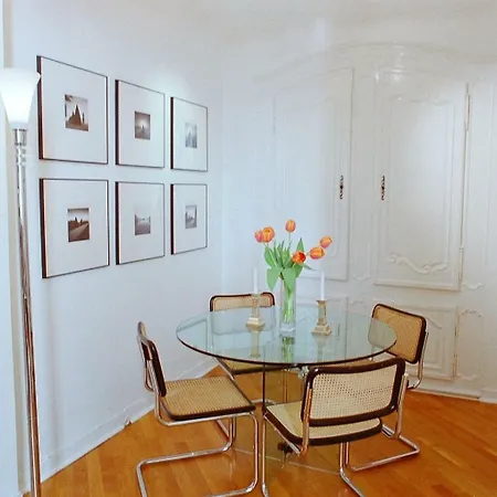 Appartement Maison Eiffel *